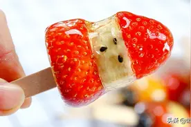 做糖葫芦时，注意2点，做出来的糖葫芦不黏牙，不粘手，不反沙图片