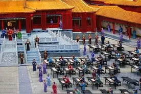 要求本科生严进严出，在唐代上大学有多难？普通家庭怎么上大学？图片