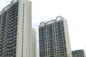长春第一批“交房即办证”小区公示 新星宇之悦B区四期 中海盛世城D区 地铁万科·西宸之光这些栋楼业主快办证图片