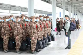 陆军某综合训练基地：新兵入营，与你同行，迈出强军征程第一步图片
