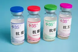 心痛！父亲在田间劳作被青竹蛇咬伤，去到县人民医院居然无血清图片