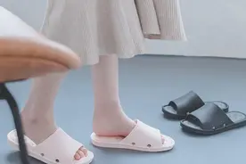 成年人的舒服生活，从回到家换拖鞋那一刻开始图片