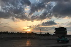 长安街夜骑图片
