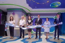 首个星空探索主题迪士尼欢乐屋在浦东开张！特别的爱给特别的你图片