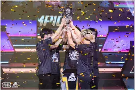 国内第一吃鸡俱乐部！4AM包揽手游端游双料冠军！堪称神迹图片