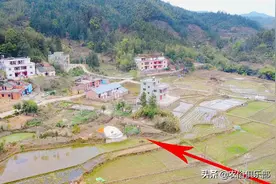 阳宅须教择地形，背山面水称人心！寻龙捉穴的农俗对盖房真有必要图片