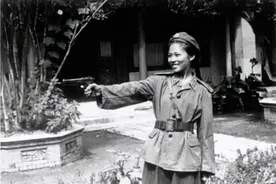 彭老总一生无后，但其侄女却成为将军，人称“军中女包公”图片