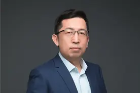 名医专访｜天津市第五中心医院邢卫斌：拯救敏感肌，我们在行动图片