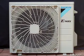 拆大金空调 E-MAX 5 J系列 1.5匹新三级 体积小静音好图片