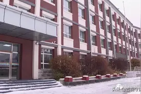 明天，义务段学校继续停课一天图片