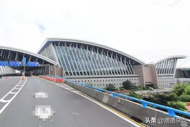 中国为何不能全部关闭国际航班？图片