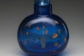 美国大都会馆藏鼻烟壶，袖珍艺术品的宝贝，平均估价超过50万图片