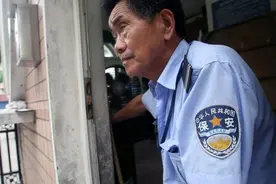 门卫和保洁工资不足3000，为何老人抢着做？原来是我误解老板了图片