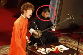 他曾被郭德纲怒指欺师灭祖，今重提《画扇面》翻车往事引热议图片