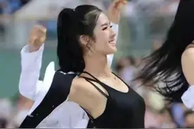 韩国啦啦队女神，朴姬兰，身材火辣，颜值逆天图片