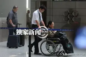 心酸！如今出行靠轮椅，自称“离死不远”，他们究竟经历了什么?图片