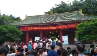 2020成都中考，为什么成都479高中要招郊县生！而不是掐尖呢？