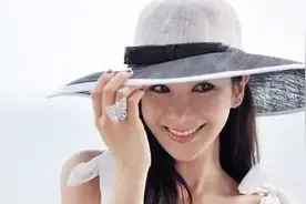 靠离婚每月躺赚200万，超级名媛蔡欣颖从空姐变成了爱马仕女王图片