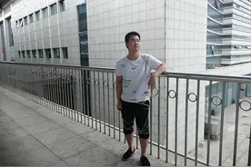 祝贺，固始县高级中学李昊724分考取河南省理科第一名图片