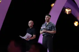 好兄弟为同一个女生而来！今晚《非诚勿扰》这段追爱故事太精彩图片