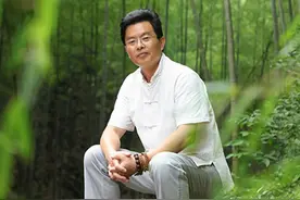 胡洪明：一壶乾坤 紫玉流金图片