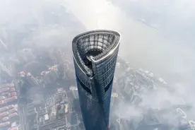 中国“第一高楼”，建筑高度632米，拥有世界上速度最快的电梯图片