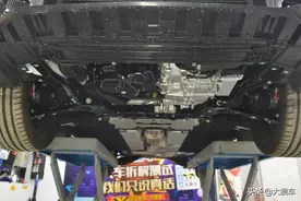 欧化规整的底盘，做得像教科书一般图片