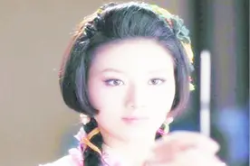 中国名气最大的一个女人，一生辉煌不输男人，死后被后世争相纪念视频封面