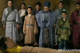 从正史中找答案：刘备托孤于诸葛亮，赵云持剑藏在幕后准备动手？图片