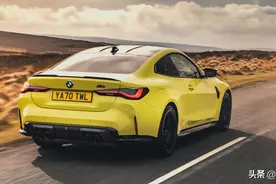 全国首台宝马M4 买回来车门破个洞！还被拿来做饭！您怎么看？图片