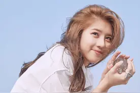 李凱馨，这个世界美好的事情，笑起来甜得要命的你图片