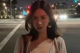 小说：“我可想死你了！”图片