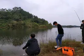 是该给“钓友”这个词重新定义了，这几类钓鱼人不配称之为钓友图片