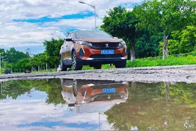 标致5008：满足刚需的法系7座车，最高配1.8T引擎实力如何？图片