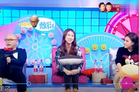妈妈比女儿还要美，现场撒娇自己比女儿漂亮，女儿吐槽妈妈爱化妆视频封面