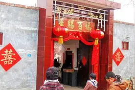 农村结婚又有新要求，女方提出“2甩3边4轮”，这是啥意思？图片