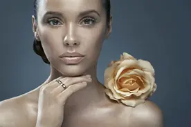 皮肤暗沉发黄是什么原因？还能变白吗？今天就从中医的角度说一下图片