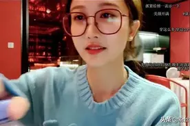 女主播约见榜一初次见面，神豪“跳哥”一见钟情，亲密互动被拒绝图片
