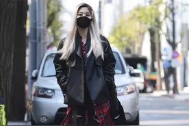 最近首尔街头美女们的日常穿搭，戴着口罩也要时刻保持气质~图片