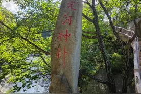大自然与人类的较量图片