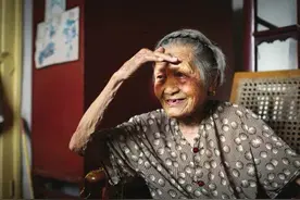 湖南113岁抗战女兵，时隔73年终于见到“丈夫”，这是为何？图片