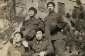 老战友相逢，说不完的战友情，叙不断的军营岁月往事，情满乌江水图片