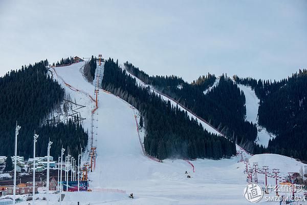 初识滑雪要买些什么？滑雪新人的装备清单