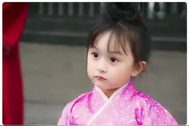最萌国民小女神，2岁出道被全民禁止整容，“小芈月”越发出挑了图片