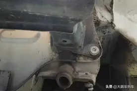 “车越新防撞梁越薄”，你猜是不是真的？图片