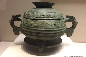 作为贵族嫁妆的青铜媵器：从湖北省博物馆的楚国屈氏铜簠说起图片