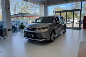 这叫“不加价”？！一款家用车有多难买？图片