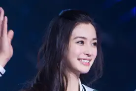 baby本色出演童英，演技进步很大，放下对她的偏见吧图片