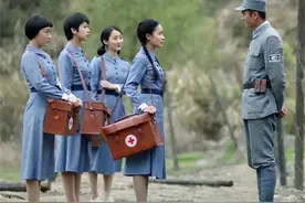 裙子毁了《亮剑3》，但抗战时确有女兵穿裙子！一代代裙装美翻了图片