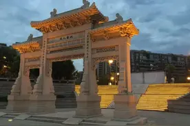 西安著名“爱情”景点，投资3亿却无人游玩，如今免费开放图片